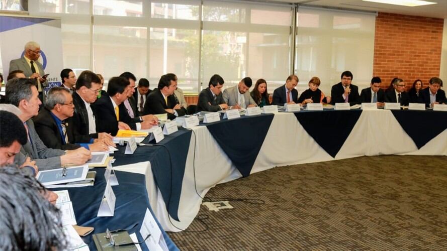 La ministra de Trabajo, Alicia Arango, dijo que es necesaria la Ley de Financiamiento para el aumento del monto. Foto: Ministerio de Trabajo