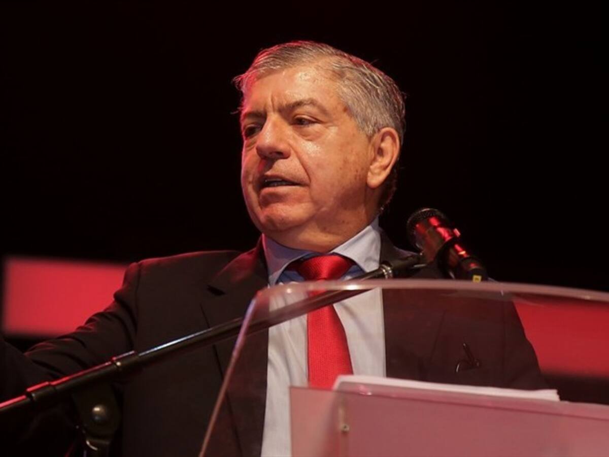 Gaviria salió en defensa de Duque y le pidió a su partido acompañarlo