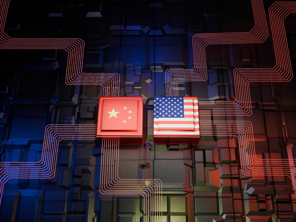 El CEO de Nvidia criticó límites de EE.UU. a China en IA y dice que liderazgo está en juego