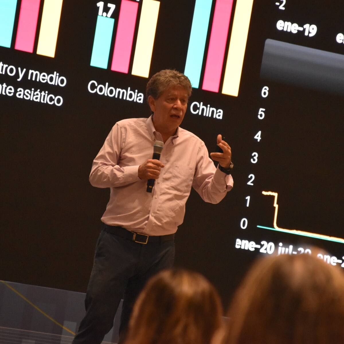 Bruce Mac Master se mostró a favor de la construcción de una reforma laboral consensuada