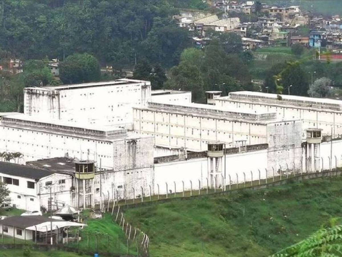 “Hacinamiento está en los estándares normales de sobrepoblación”: Director Regional INPEC