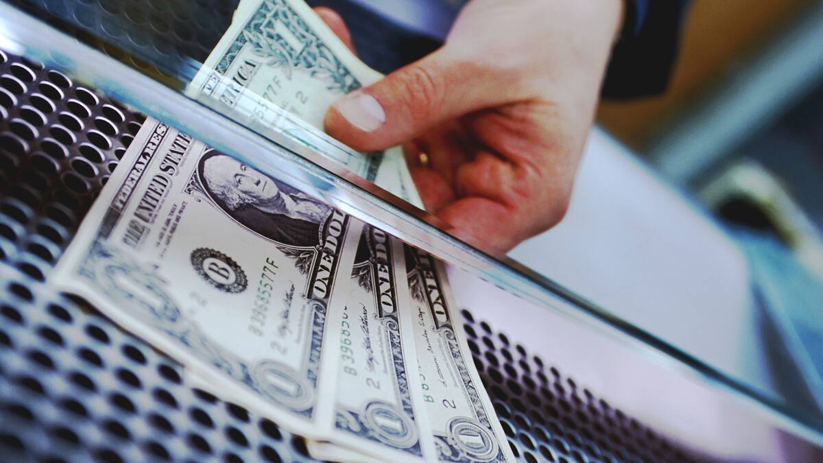 Hay escasez de dólares en el país, por lo cual hay precios altos: Asoprocambios