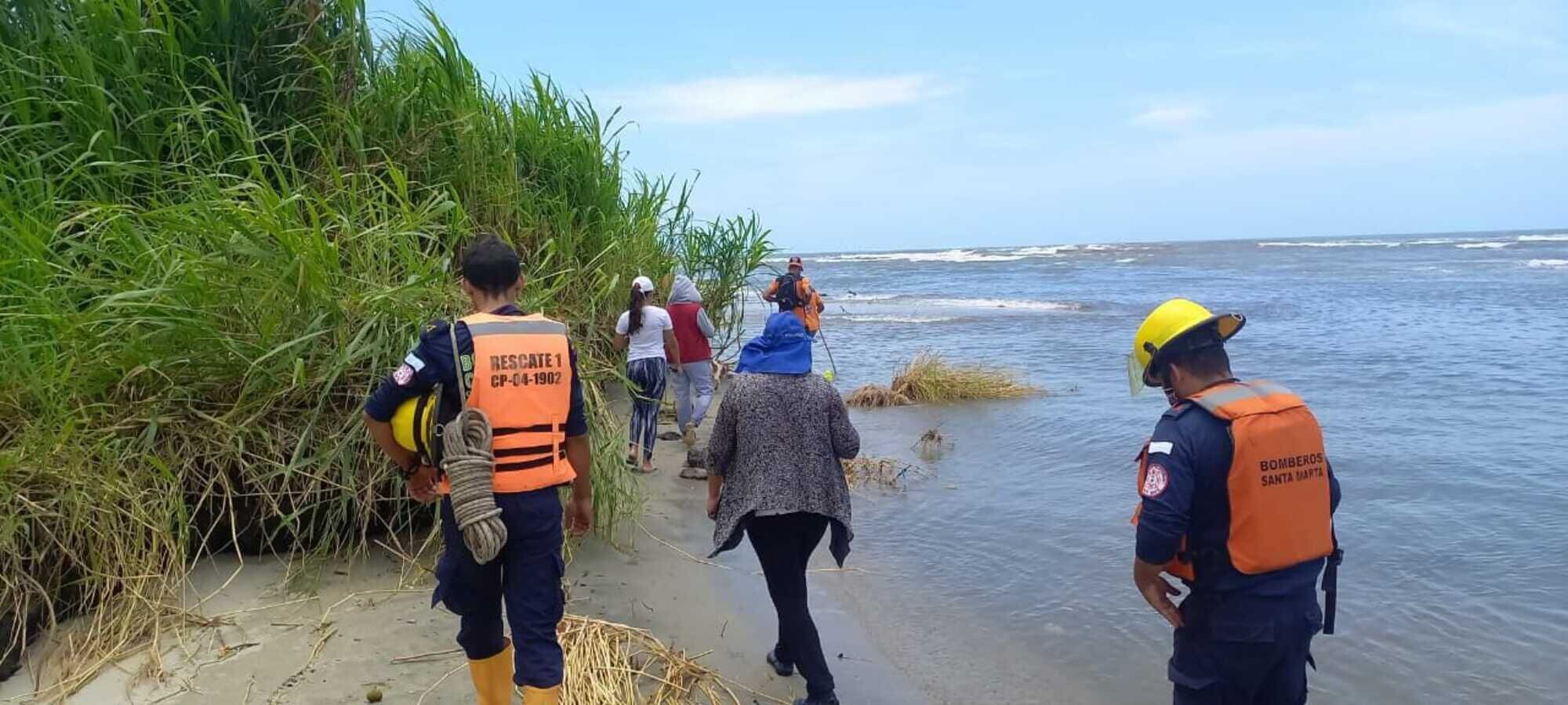 Búsqueda del joven desaparecido/ Foto cortesía: Gestión del Riesgo de Santa Marta