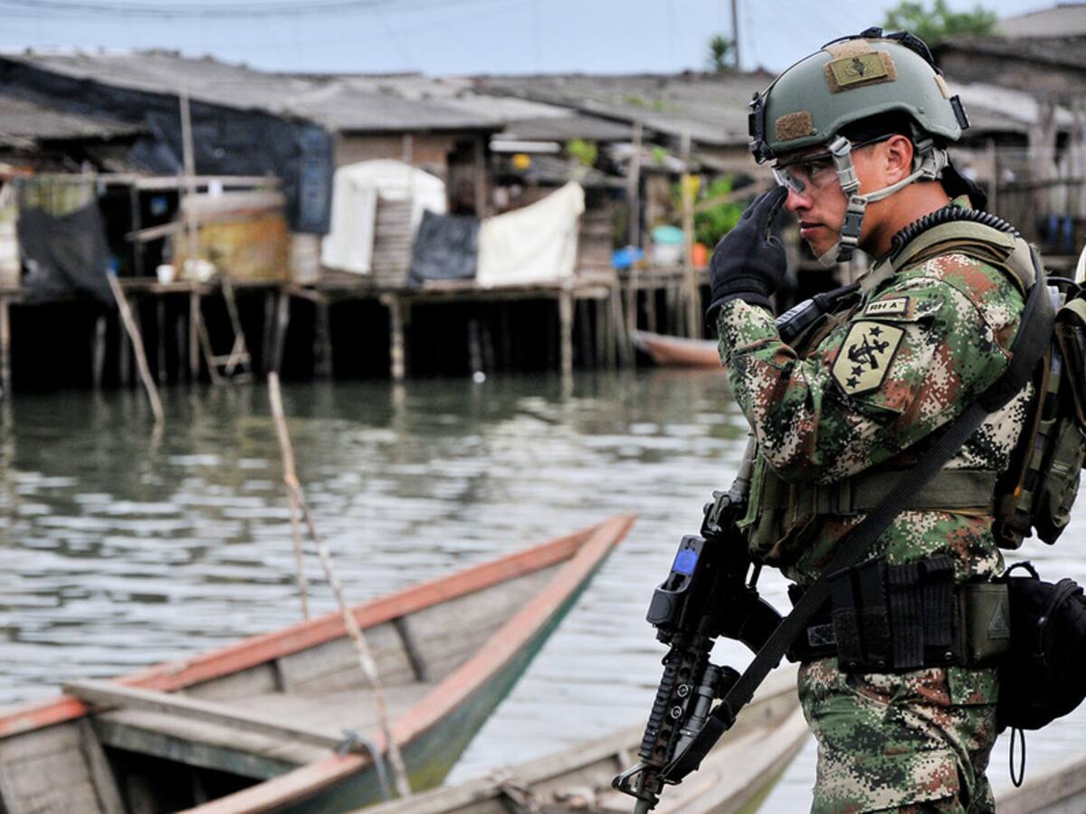 Defensoría del Pueblo reportó 80 familias desplazadas y 868 confinadas en Buenaventura