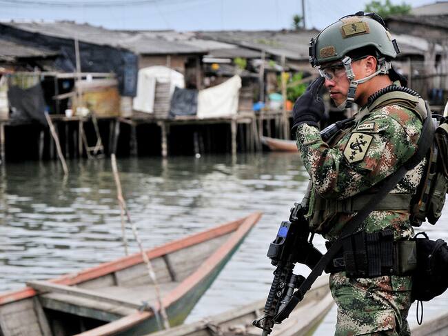 Defensoría del Pueblo alertó por 80 familias desplazadas y 868 confinadas en Buenaventura. Foto: Colprensa