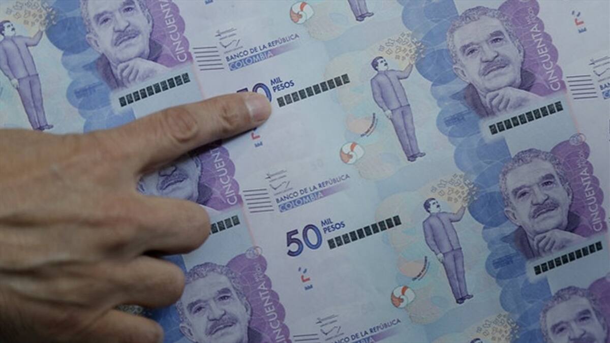 Proyecto subiría salarios en sector privado, superiores al mínimo, encima del IPC