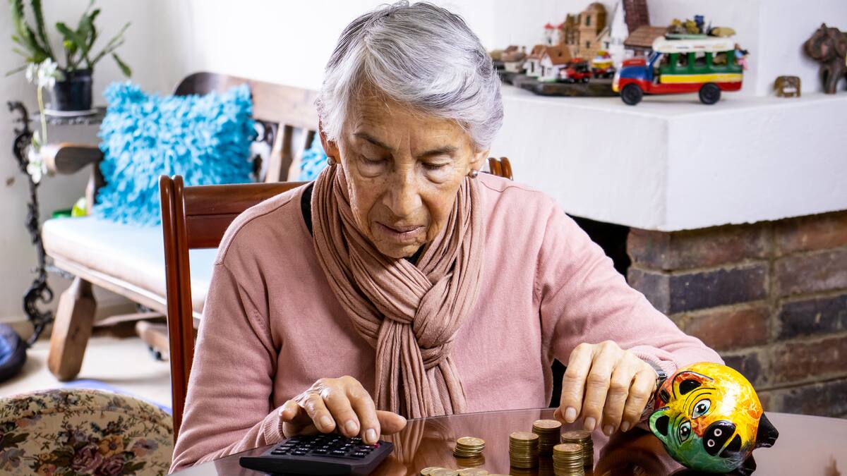 Ahorro mínimo para pensionarse en Colombia: Capital en fondo privado, semanas a cotizar y más