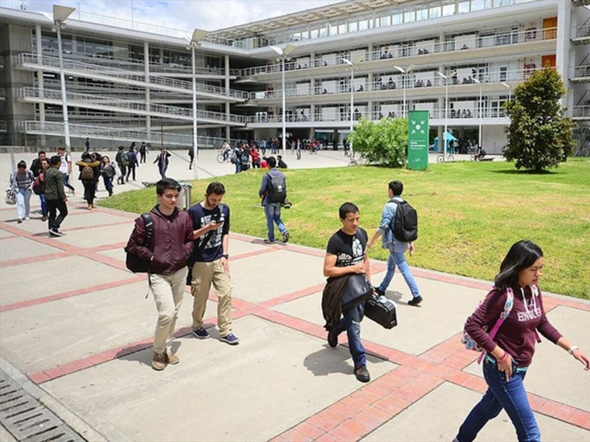 Dejan sin efectos pruebas del concurso de docentes de primaria en zonas de conflicto