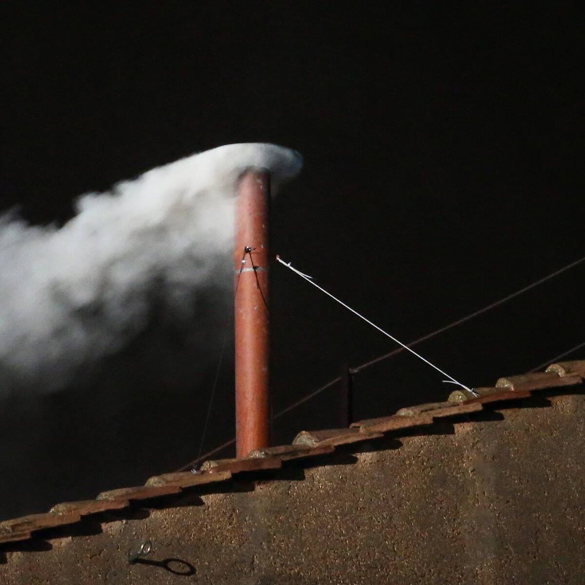¿En qué necesitamos humo blanco?