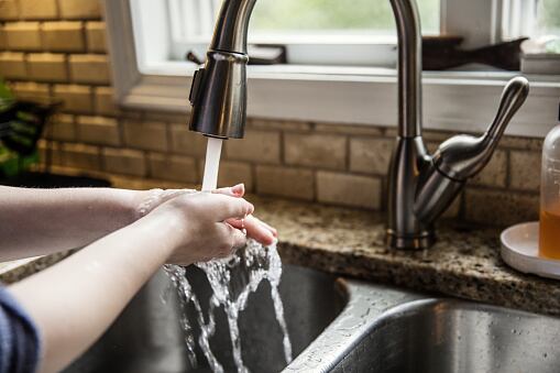 Suspensión del servicio de agua. Foto: Getty