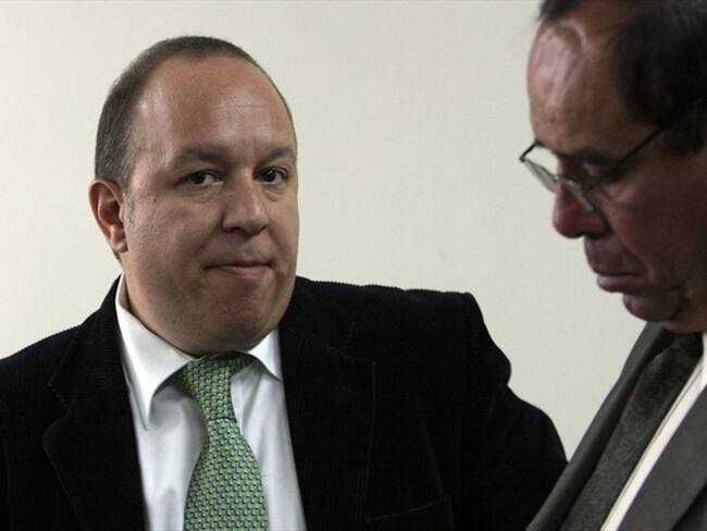 Camilo Bula responde por los delitos de falsedad en documento público y privado, prevaricato, fraude procesal, concierto para delinquir y obtención de documento público falso. Foto: Colprensa