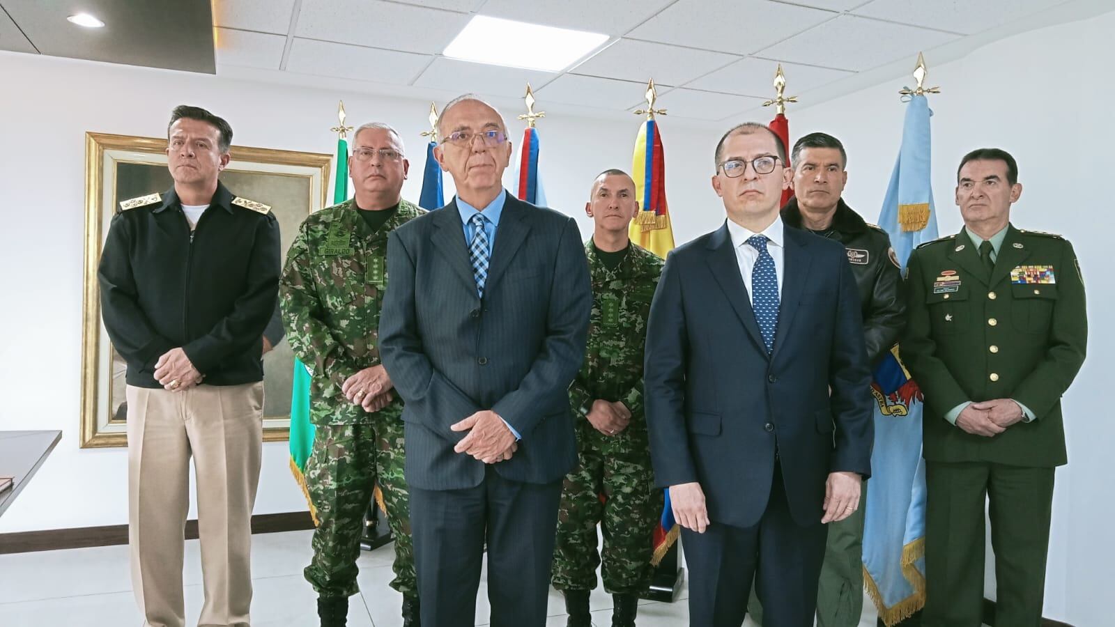 Reunión que se adelantó entre la cúpula militar, el director de la Policía, el ministro de la Defensa y el fiscal general de la nación, Francisco Barbosa. Foto: Ministerio de Defensa.