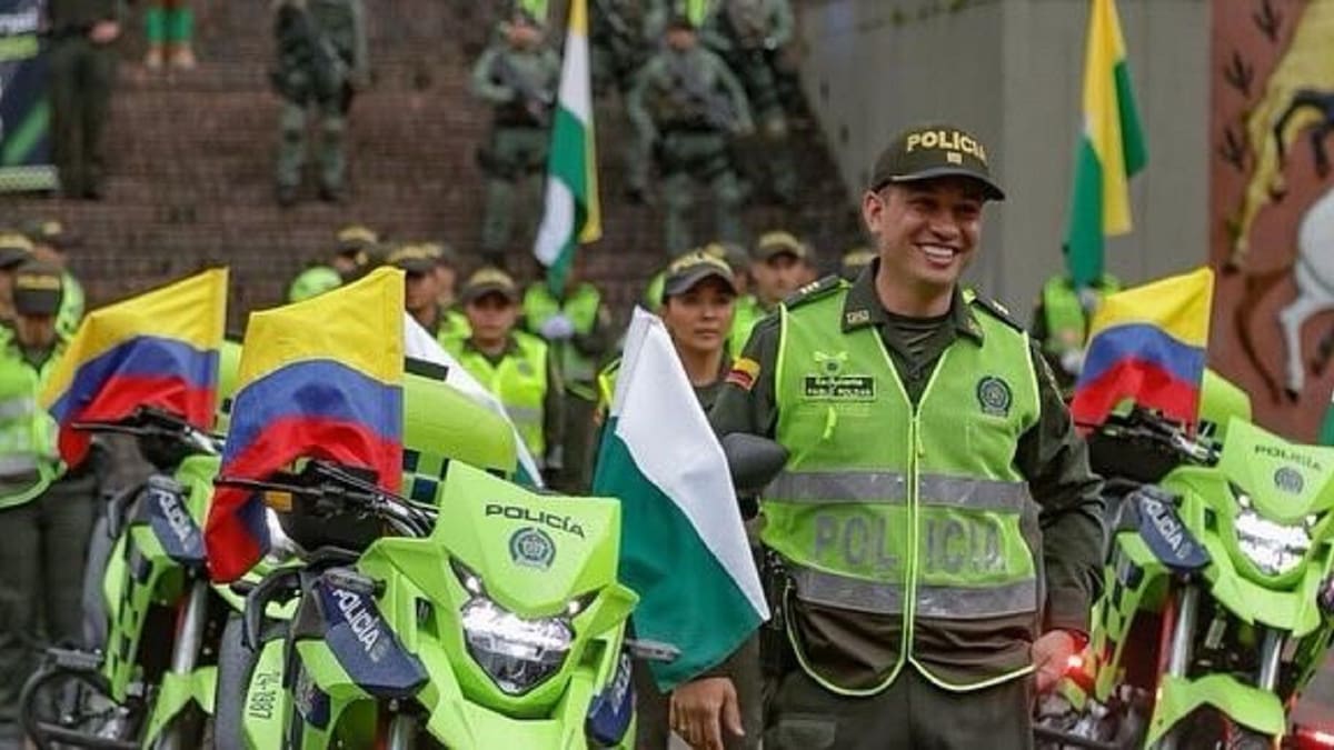 Con nuevas motocicletas y personal de la Policía se fortalece la seguridad en Caldas