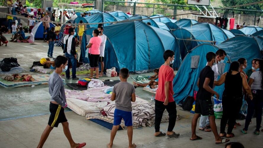 Hasta la fecha son un poco más de 5.874 personas que están recibiendo ayuda humanitaria en ese municipio. Foto: Getty Images