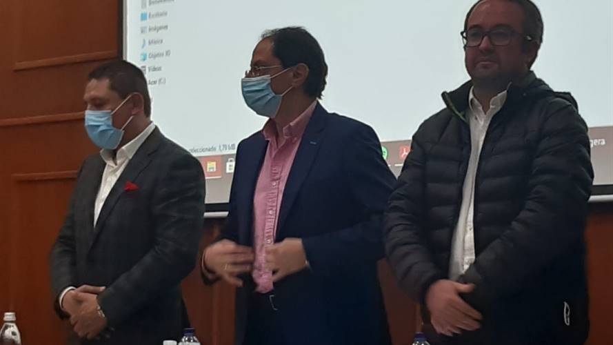 dijo que las pequeñas empresas no se van a ver afectadas, si el Banco de la República sigue subiendo las tasas de interés. Foto: W Radio