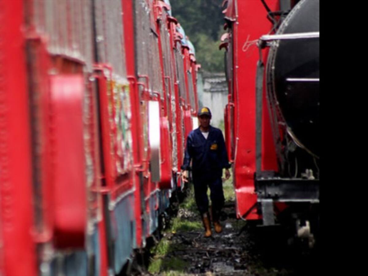 Abren investigación contra director del Fondo de Pasivo Social de Ferrocarriles Nacionales