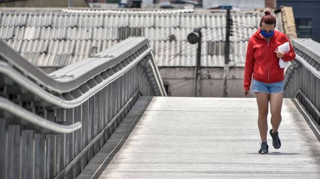 ¿Qué ciudades tendrán toque de queda y ley seca durante el puente festivo del 1 de mayo?. Foto: Getty Images
