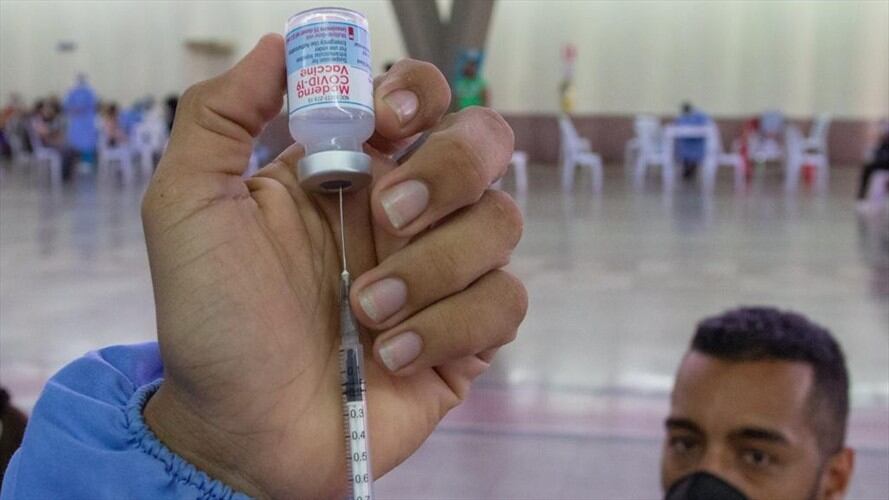 Vacunación en Medellín . Foto: Secretaría de Salud de Medellín