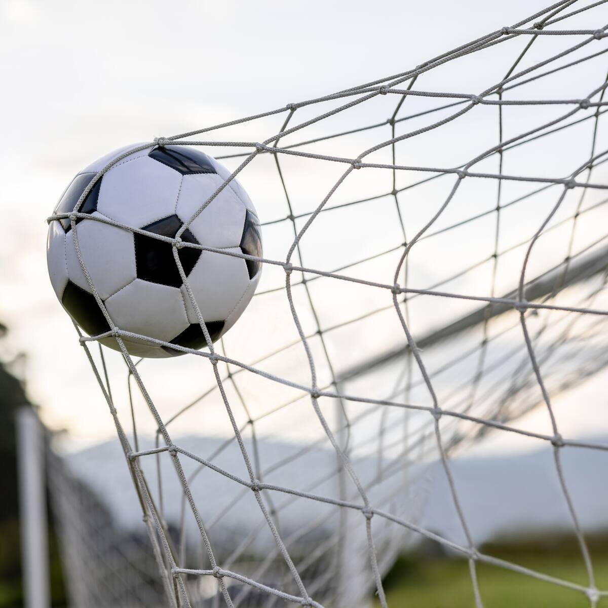 Los 10 equipos de fútbol colombianos que tienen mayores ingresos en el país