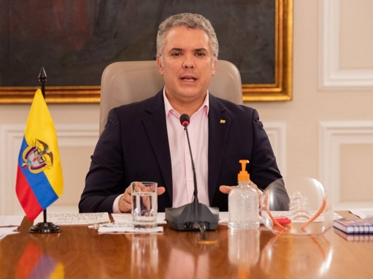 El presidente se va a volver periodista en un año electoral: María Jimena Duzán