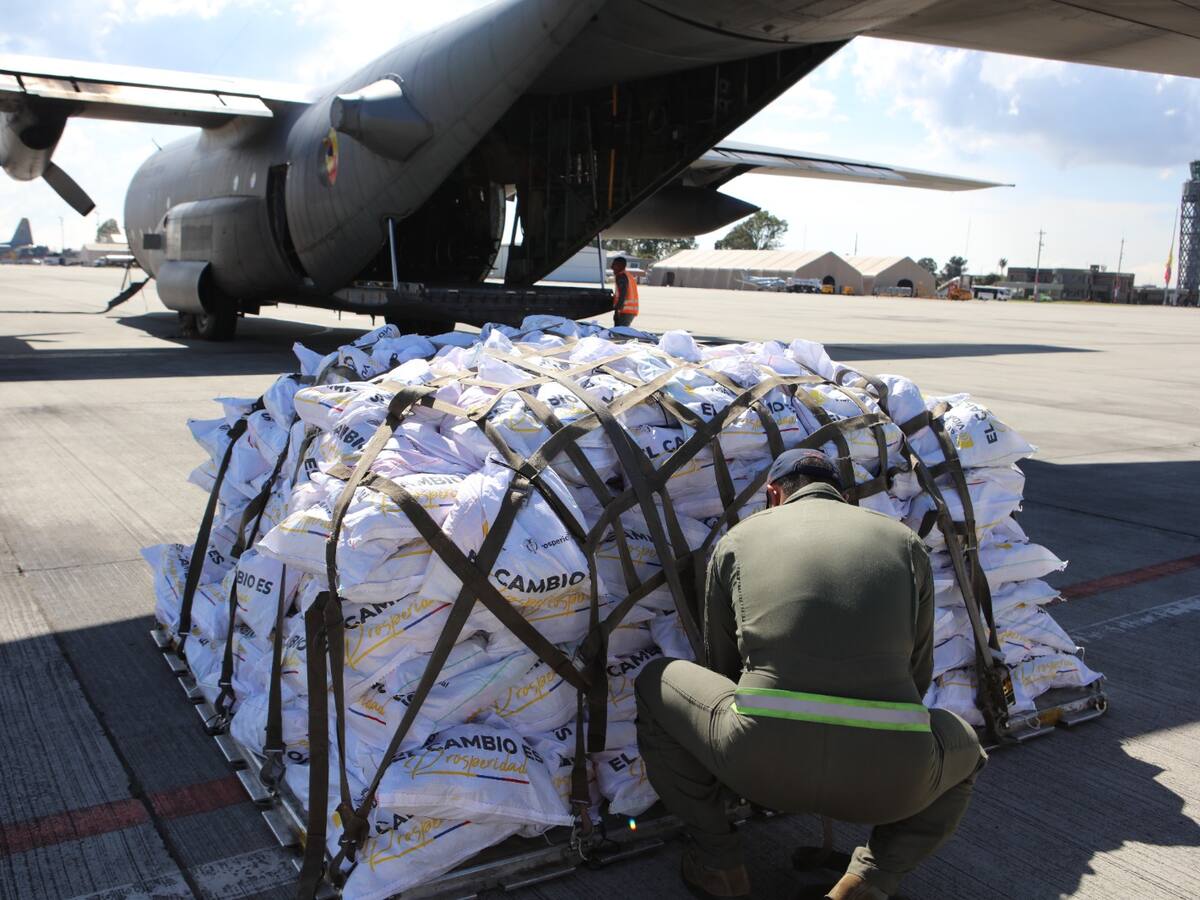 Gobierno lleva más de 20 toneladas de ayudas a víctimas por emergencia invernal en Chocó