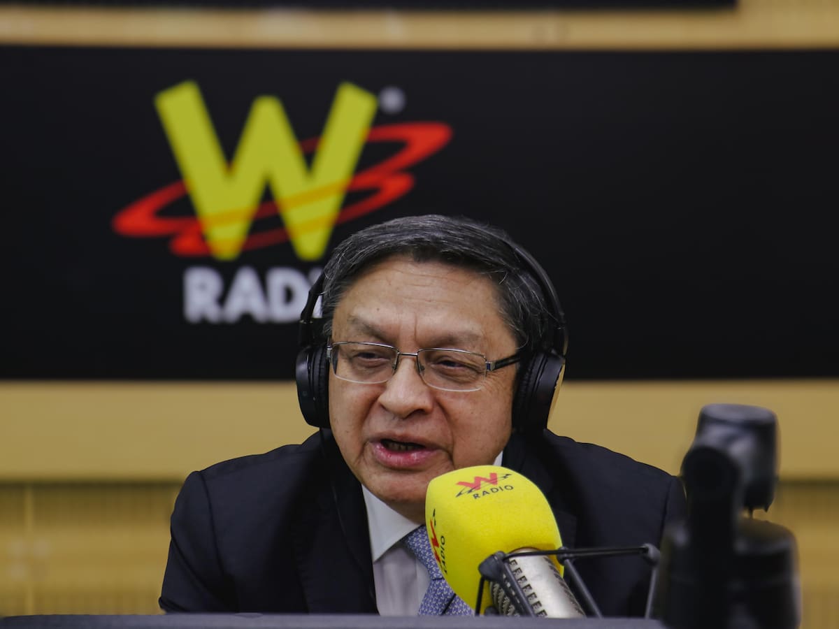 ¿Qué significa la decisión del presidente de la Corte Constitucional sobre no querer pensionarse?