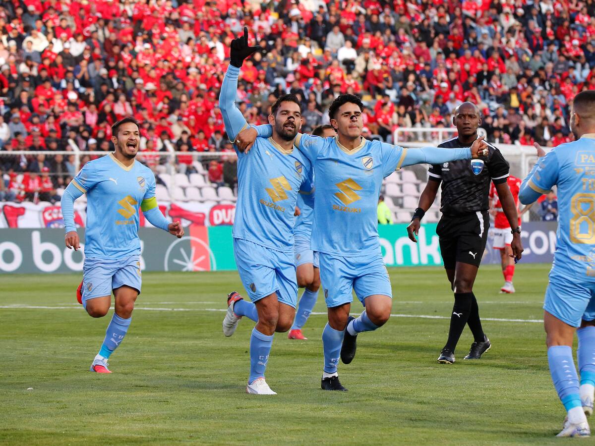 Bolívar ganó 2-0 a Cienciano y clasificó a cuartos de final de la Copa Sudamericana