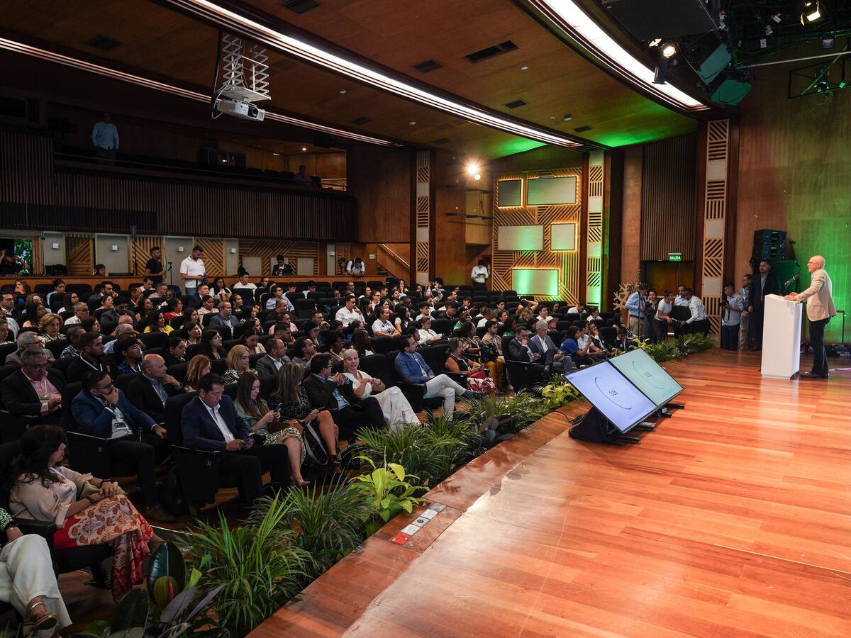 Empresas y tecnología: un pacto urgente por la biodiversidad y el agua en Colombia