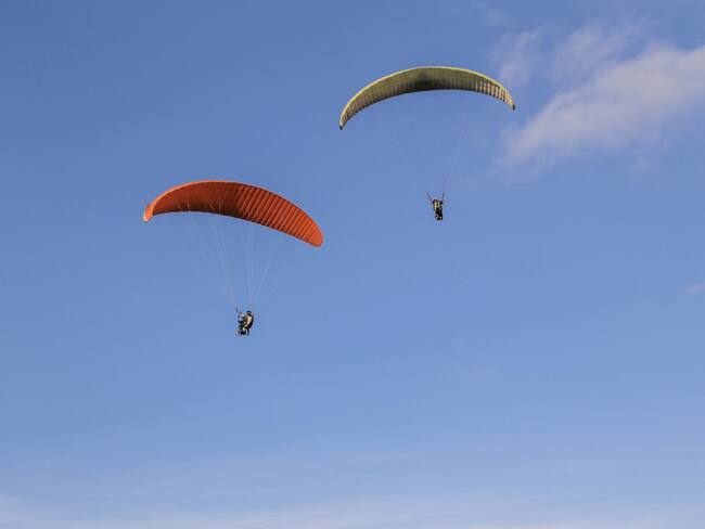 Parapentes imagen de referencia. Foto: Getty Images.