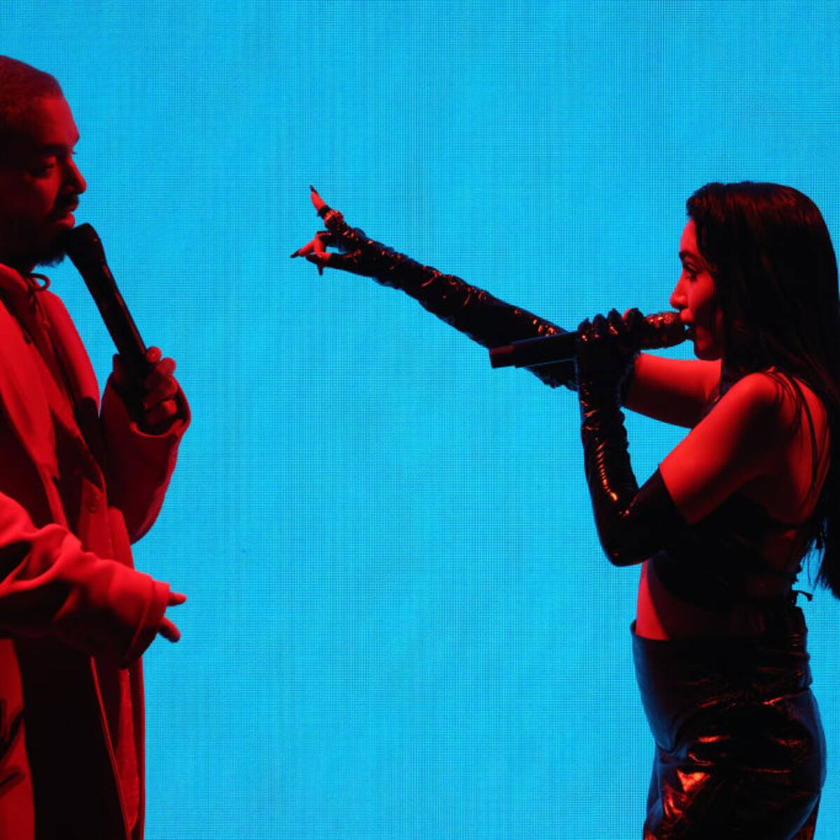 Video: la presentación de J Balvin y María Becerra en los Premios Grammy con su sencillo ‘Qué más pues’