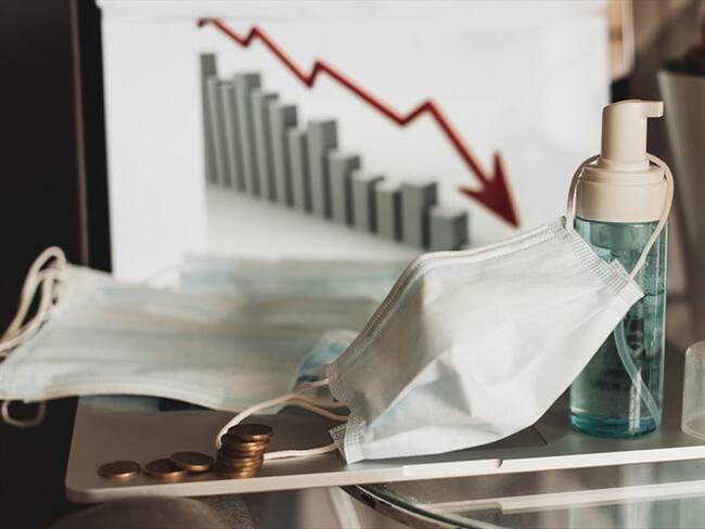 Los investigadores del Instituto Weizmann desarrollaron un modelo matemático para "aprovechar el punto débil del virus".. Foto: Getty Images