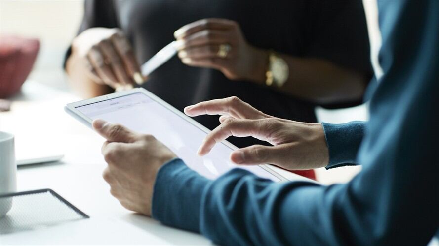 Los recursos para este subsidio, como ya lo había anunciado este medio, sumarían $2 billones mensuales. Foto: Getty Images