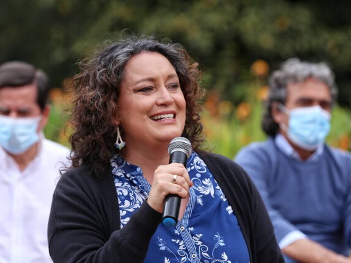 Senadora Angélica Lozano alertó recorte del 77% al presupuesto de la Registraduría