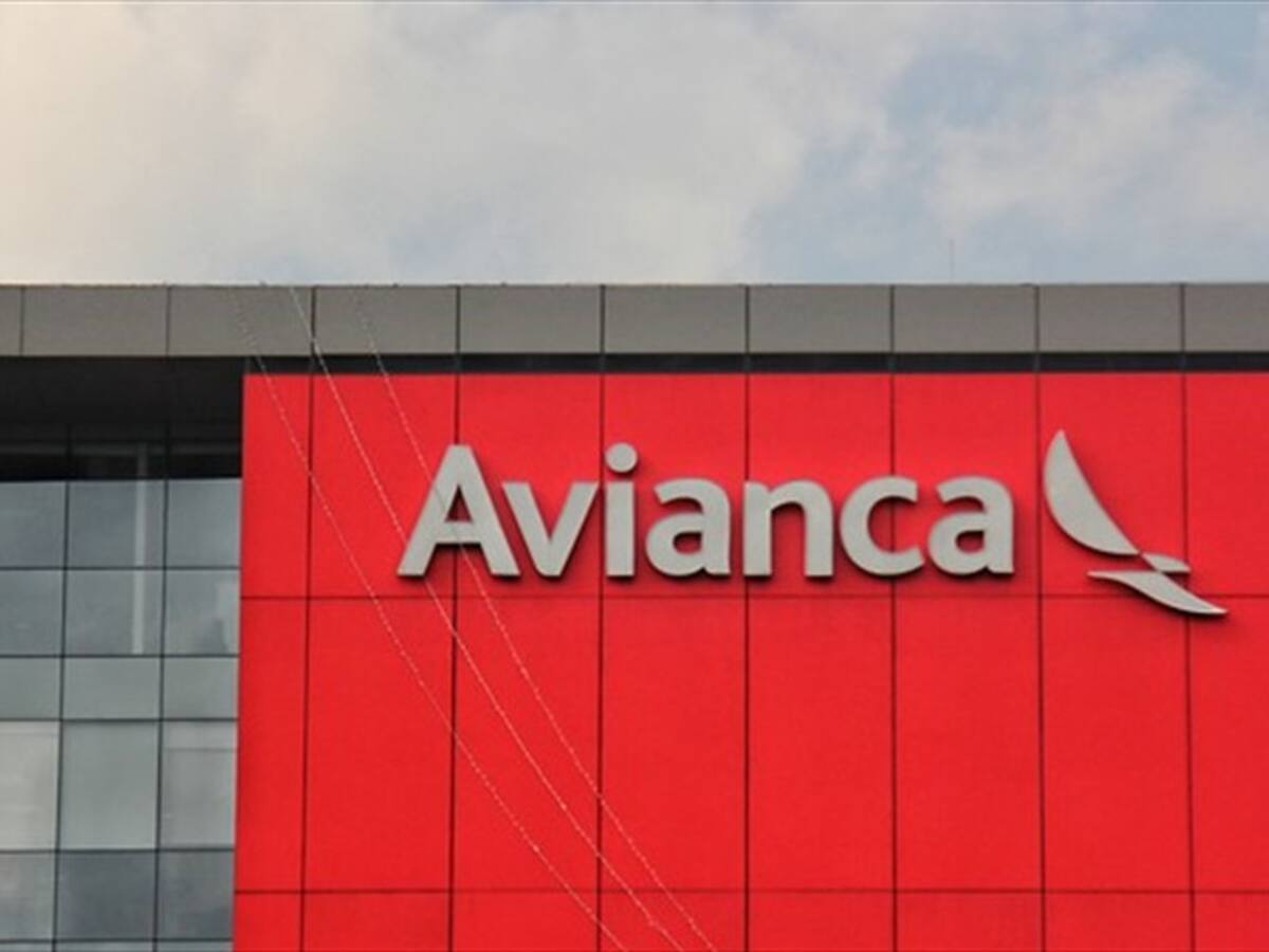 La Central Unitaria de Trabajadores rechazó despidos de los pilotos de Avianca