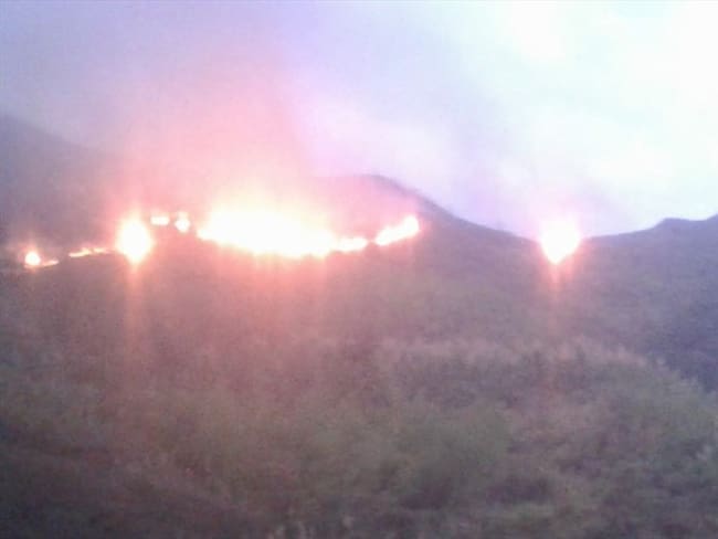 Los socorristas no se pudieron desplazar en la tarde de este miércoles al lugar de la emergencia por los riesgos de ingresar después de las 6 de la tarde. Foto: Bomberos Timbío