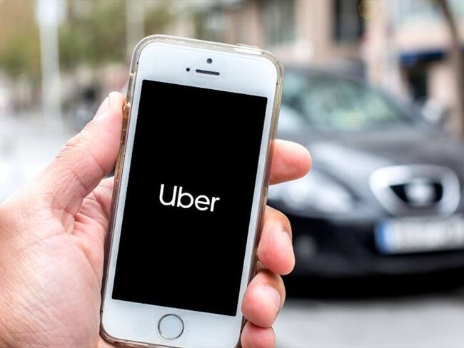 Uber dispuso viajes gratuitos para quienes necesiten vacunarse contra el COVID-19. Foto: Getty Images
