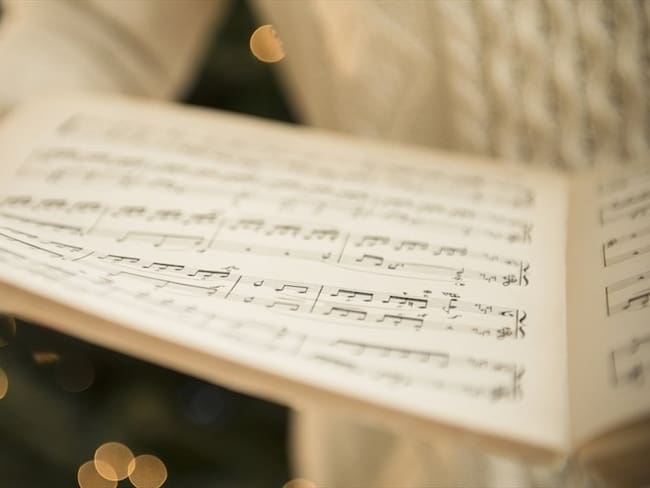 La divertida versión del gozo "ven a nuestras almas" en Repeat After Ibarra