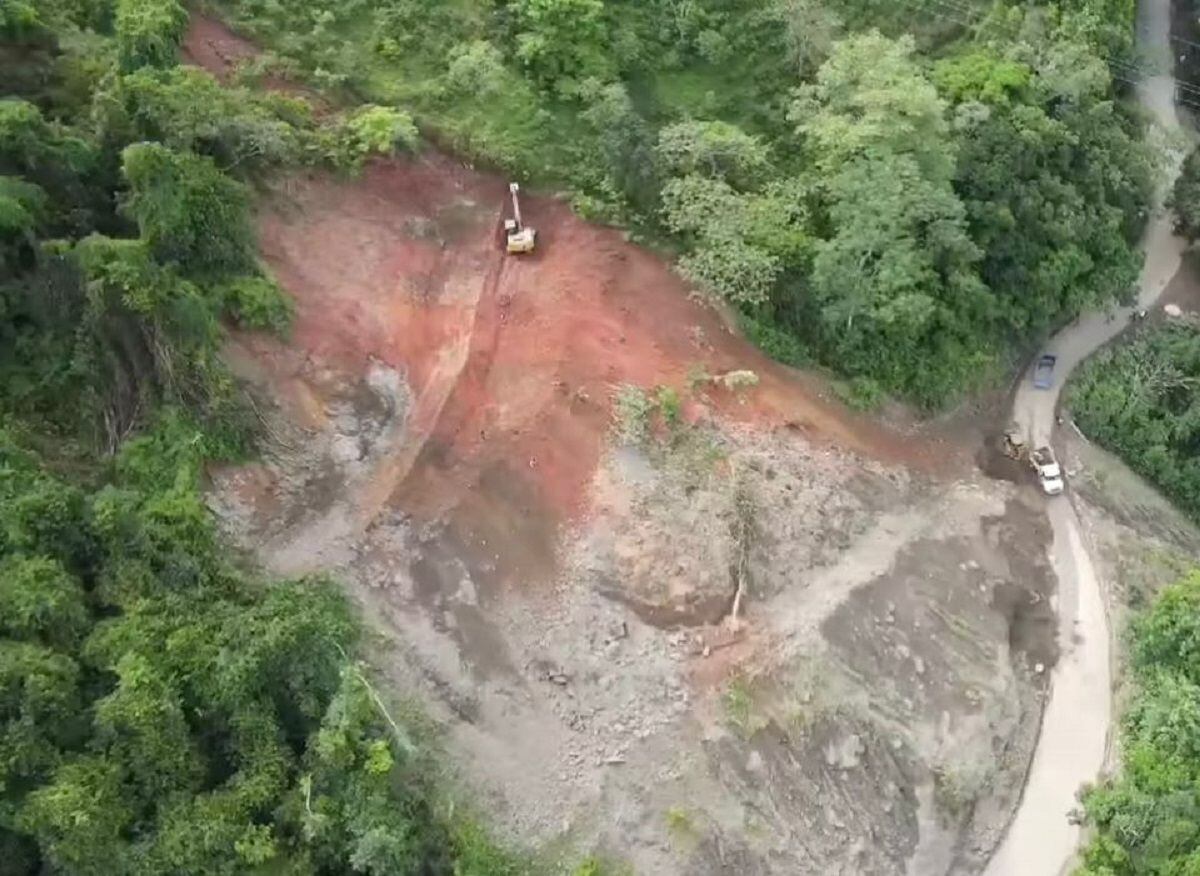 Deslizamientos de tierra tienen bloqueadas algunas vías de Norcasia, Caldas. Crédito: Alcaldía de Norcasia.
