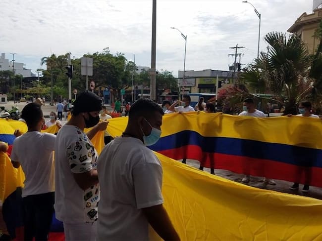 Disturbios durante protestas en Barranquilla. Foto: Kathleidys Maestre