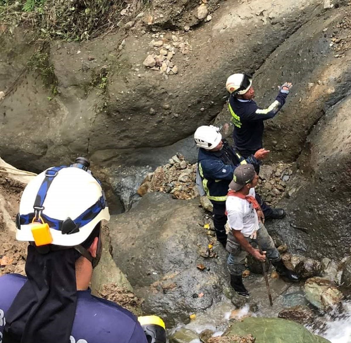 Un hombre falleció cuando le cayó una roca en Neira, Caldas. Crédito: Cortesía.