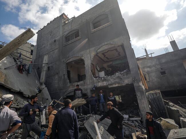 “Biden está usando el hambre como arma de guerra”: Aseel Baidoun sobre Gaza
