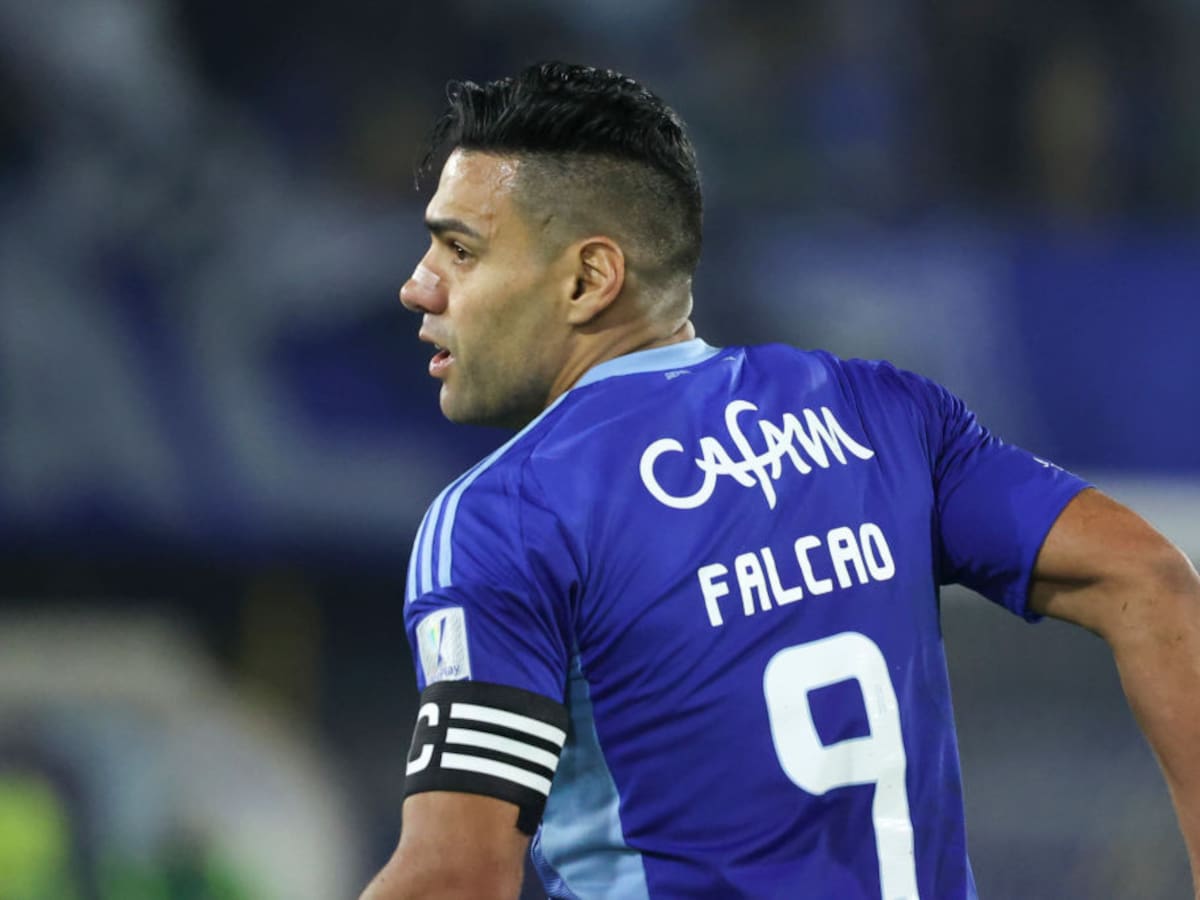 Falcao anuncia que se establece en Panamá y crecen los rumores sobre su futuro futbolístico