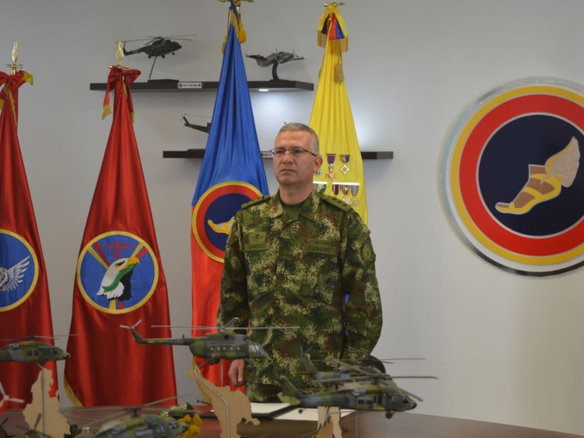 “Hay un proceso de reorganización de la inteligencia”: comandante del Ejército