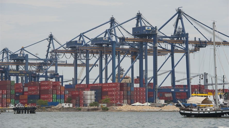 En enero-diciembre 2020, las exportaciones colombianas fueron US$31.056,5 millones FOB y registraron una disminución de 21,4%. Foto: Getty Images / WOLFGANG KAEHLER