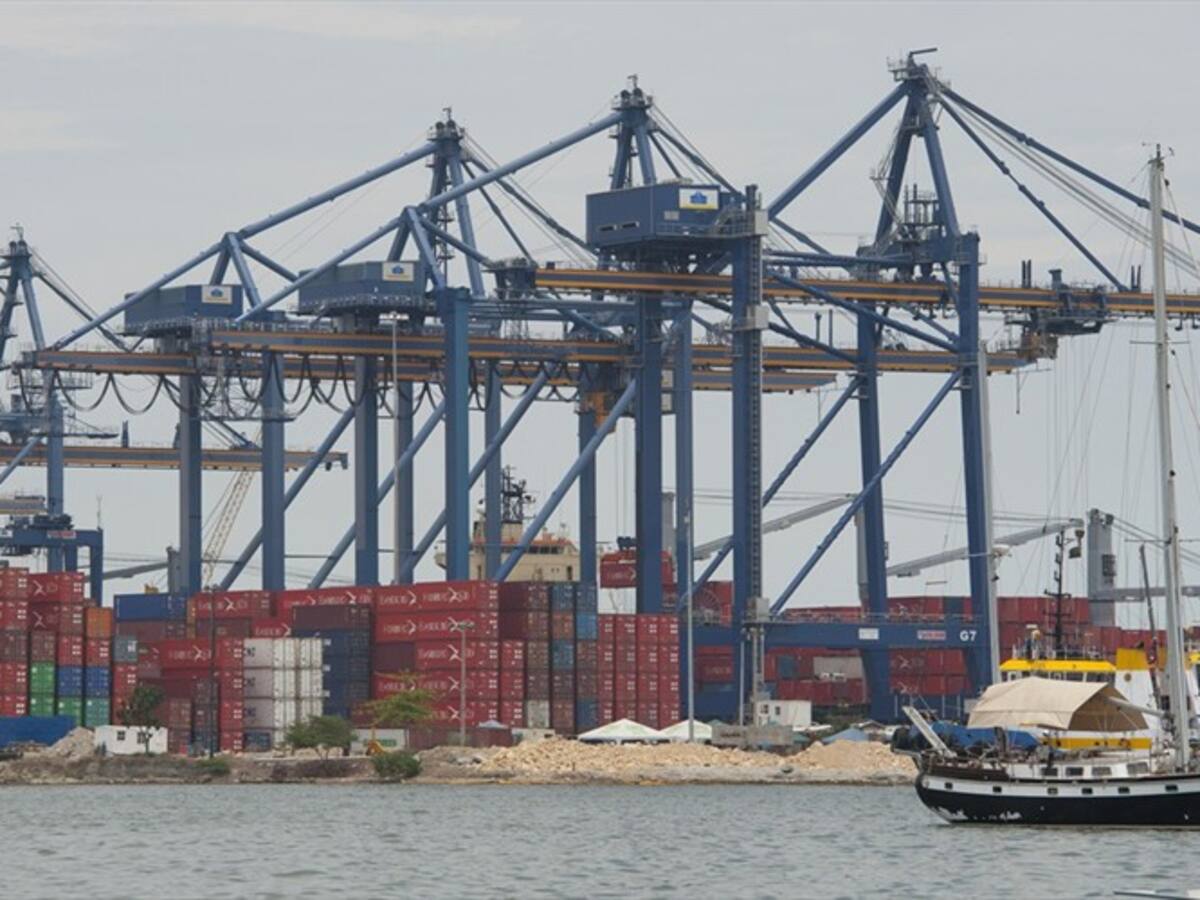 Exportaciones colombianas cayeron 21,4% en el 2020