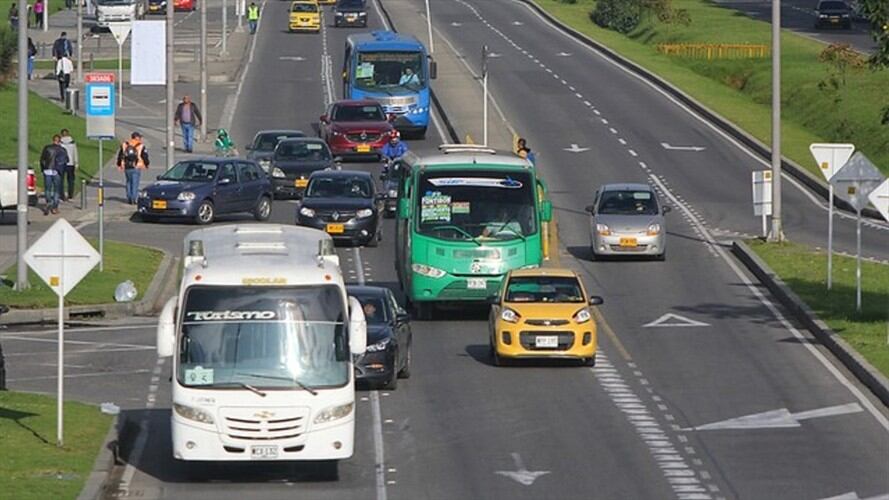 Concejo de Bogotá aprueba proyecto que obliga a tener vehículos cero emisiones. Foto: Colprensa