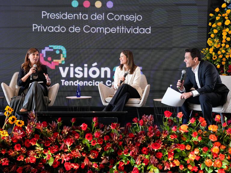 El foro busca ofrecer una mirada profunda sobre las dinámicas políticas y sociales que definirán el próximo ciclo nacional. | Foto: Caracol Radio
