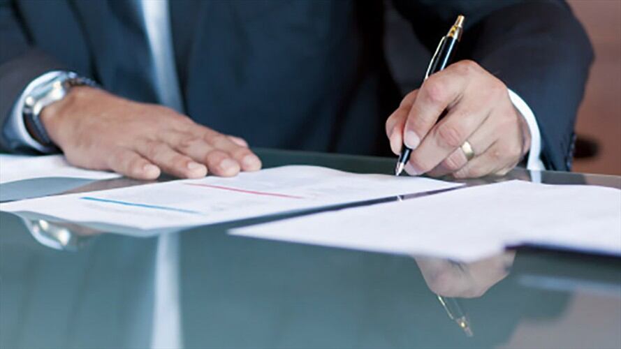 Escándalo en Montería por supuestas presiones a cambio de contratos. Foto: Getty Images