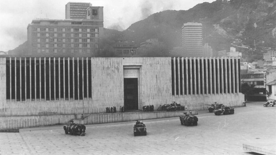 No hay duda, son responsables tanto los del M-19 como los que actuaron después, pero la desaparición fue a manos del Estado: Ángela Buitrago. Foto: Colprensa