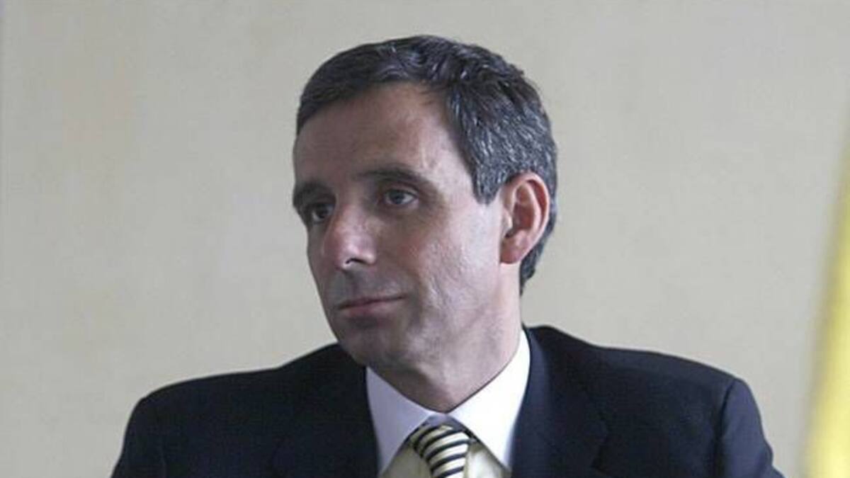 Miguel Gómez Martínez renunció a la presidencia de Fasecolda